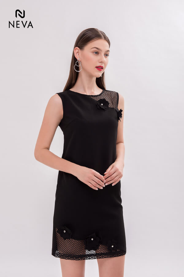 Váy suông đen phối cúc màu đơn giản Super Bigsize đến 150kg - Đầm, váy nữ |  ThờiTrangNữ.vn