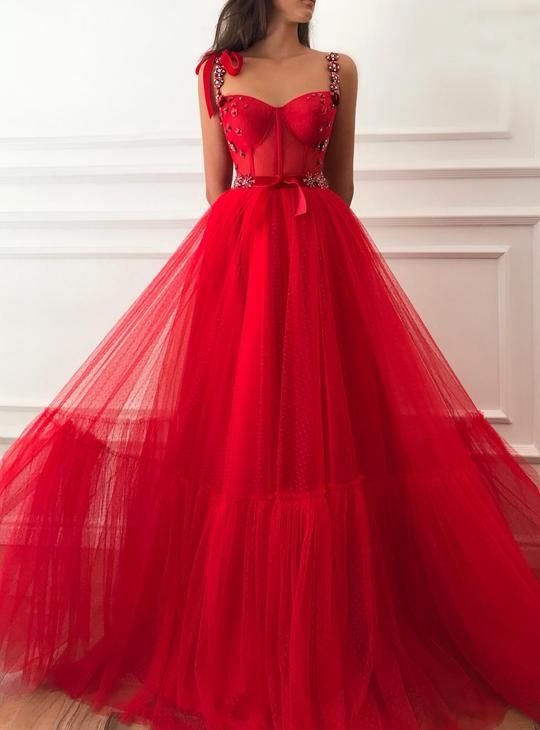 váy dự tiệc màu đỏ, váy dự tiệc cưới màu đỏ, váy dự tiệc đẹp màu đỏ, váy dự tiệc sang trọng màu đỏ, đầm đỏ dự tiệc sang trọng