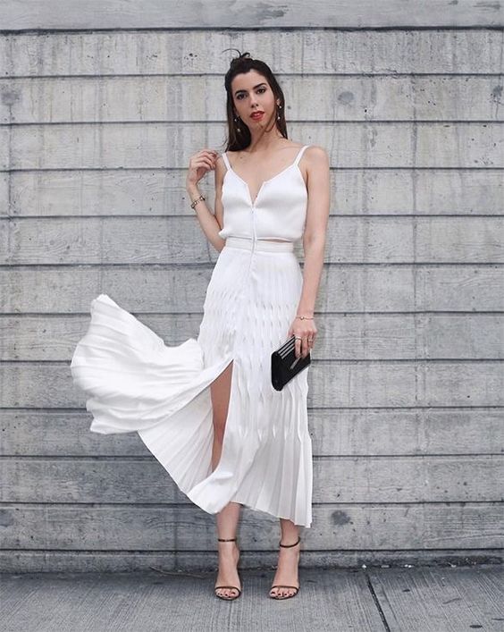 Những mẫu váy đầm maxi 2 dây màu trắng đang lọt vào mắt xanh của hàng triệu cô gái trên khắp hành tinh đầm maxi 2 dây màu trắng, đầm maxi trắng 2 dây, đầm maxi trắng hai dây
