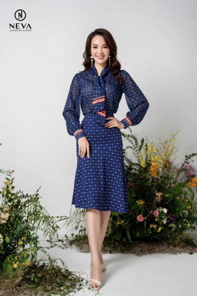 Alternative view of 20F2W320106K018 CV