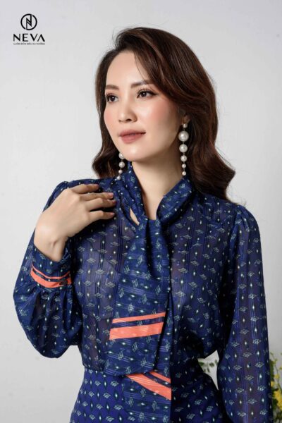 Alternative view of 20F2W140105K018 SM