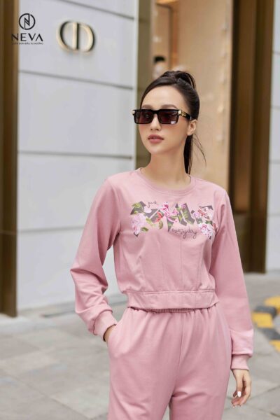 Alternative view of áo nỉ croptop "SMILE mix Hoa" 21F2W520450T021