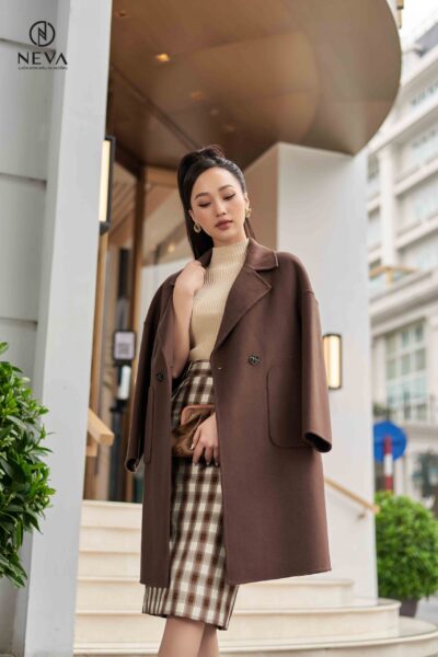 Alternative view of chân váy bút chì midi họa tiết kẻ  21F1W310407K022