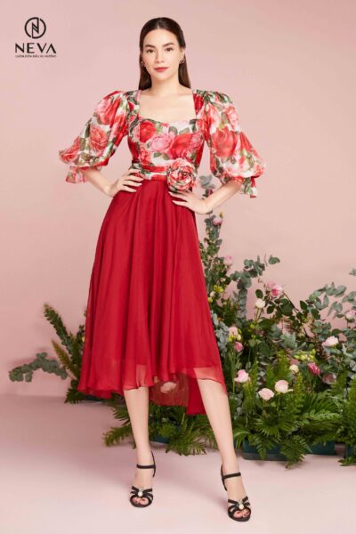 Alternative view of Đầm hoa hồng cổ U phối đỏ 21F3W430325H012