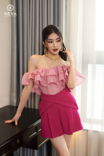 Alternative view of Quần sooc vạt xếp chéo 22S2W200499T021