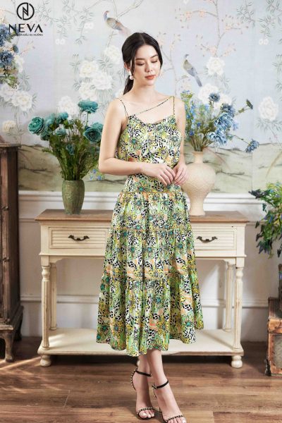 Alternative view of Áo 2 dây quai chéo in hoa 22S2W110567H014