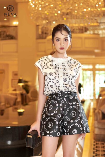 Alternative view of Sooc in hoa logo Neva 22S3W200628H011