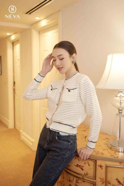 Alternative view of Áo len 22F4W650004T010