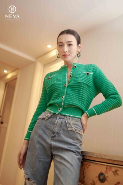 Alternative view of Áo len 22F4W650004T014