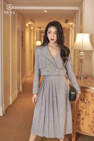 Alternative view of Chân váy midi xếp li lệch 22F2W320646T020