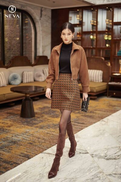 Alternative view of Áo jacket da lộn nâu 22F2W720661T022