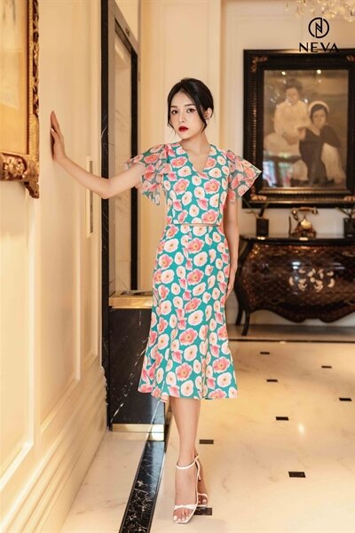 Alternative view of chân váy Neva dáng đuôi cá in hoa poppy xanh 21S2W320305H015