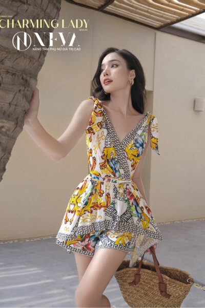 Quần sooc 𝘾𝙝𝙖𝙧𝙢𝙞𝙣𝙜 𝙇𝙖𝙙𝙮 24S1W200018H013