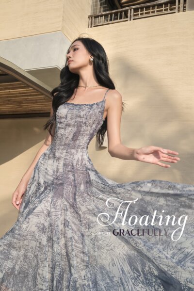 Đầm 2 dây 𝐅𝐥𝐨𝐚𝐭𝐢𝐧𝐠 𝐆𝐫𝐚𝐜𝐞𝐟𝐮𝐥𝐥𝐲 24S1W420002H020