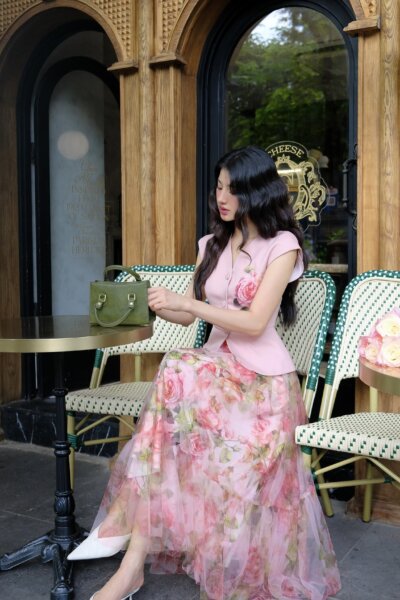 Alternative view of Chân váy Elegant and classy 24S1W320016H021