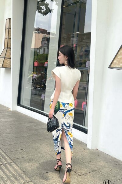 Alternative view of Chân váy Enticing scent 24S1W310001H010