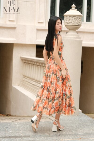 Alternative view of Đầm Fleeting Elegance 24S1W420060H013