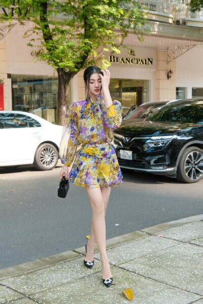 Alternative view of Đầm Twilight Garden 24S1W440802H016