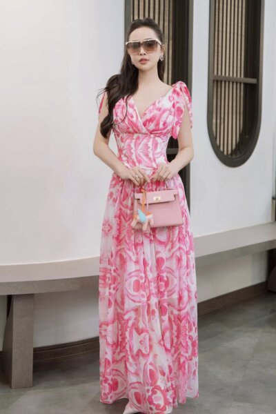 Đầm maxi Crimson Aura 24S1W422067H021