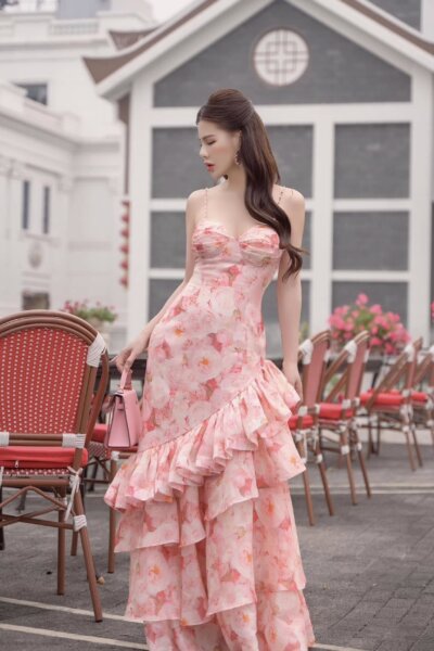 Đầm 2 dây dáng dài đuôi cá Elegance Waves 24S1W428004H021