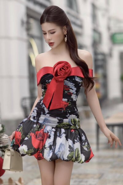 Đầm party dáng ngắn trễ vai gợi cảm Scarlet Glow 24S1W428007H011