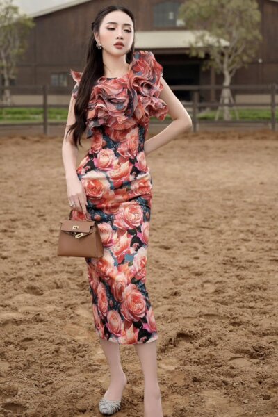 Đầm ôm bút chì Midi , sát nách Lustre Grace 25S1W435001H015