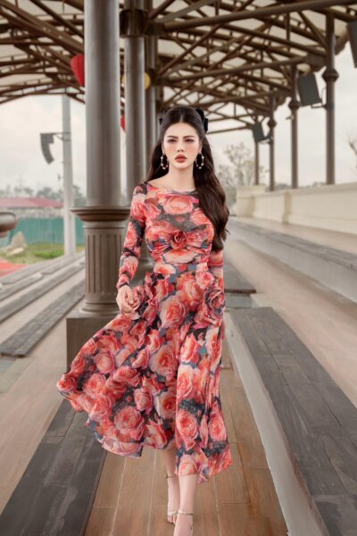 Chân váy xòe Midi Ethereal Touch 25S1W325003H015