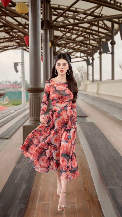 Chân váy xòe Midi Ethereal Touch 25S1W325003H015