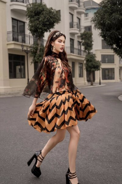 Đầm dáng baby doll trẻ trung Serenity 25S1W443002H013