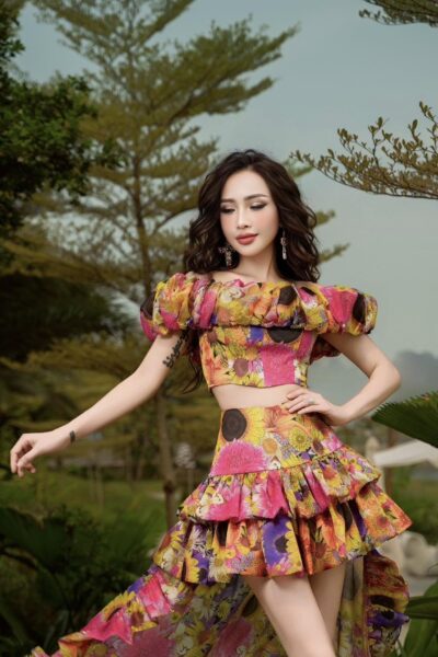 Alternative view of Chân váy Mullet maxi lạ mắt Glimmer Garden 25S1W329005H017