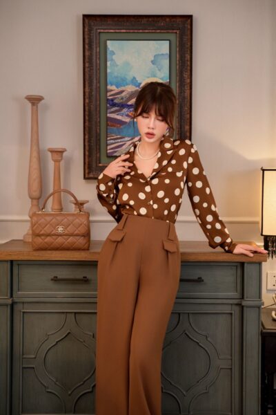 Alternative view of Áo sơ mi dáng xuông, dài tay phong cách Old money thanh lịch Dusk Reverie 25S1W142008H022