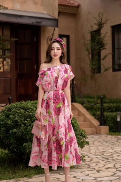 Đầm midi liền thân lệch vai Viola 25S1W436004H021