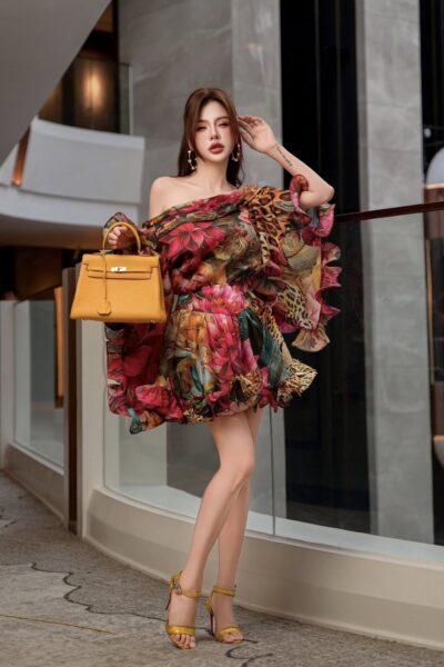 Áo trễ vai dài tay, dáng xuông Untamed Muse 25S1W140705H013