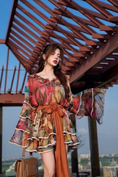 Alternative view of Đầm liền cổ tim dáng ngắn Eternal Ember 25S1W440700H013