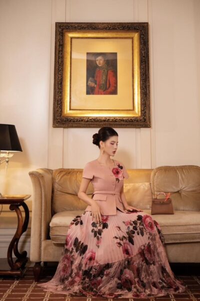 Alternative view of Áo vest công sở cộc tay Juliet Royale 25S1W130202H021