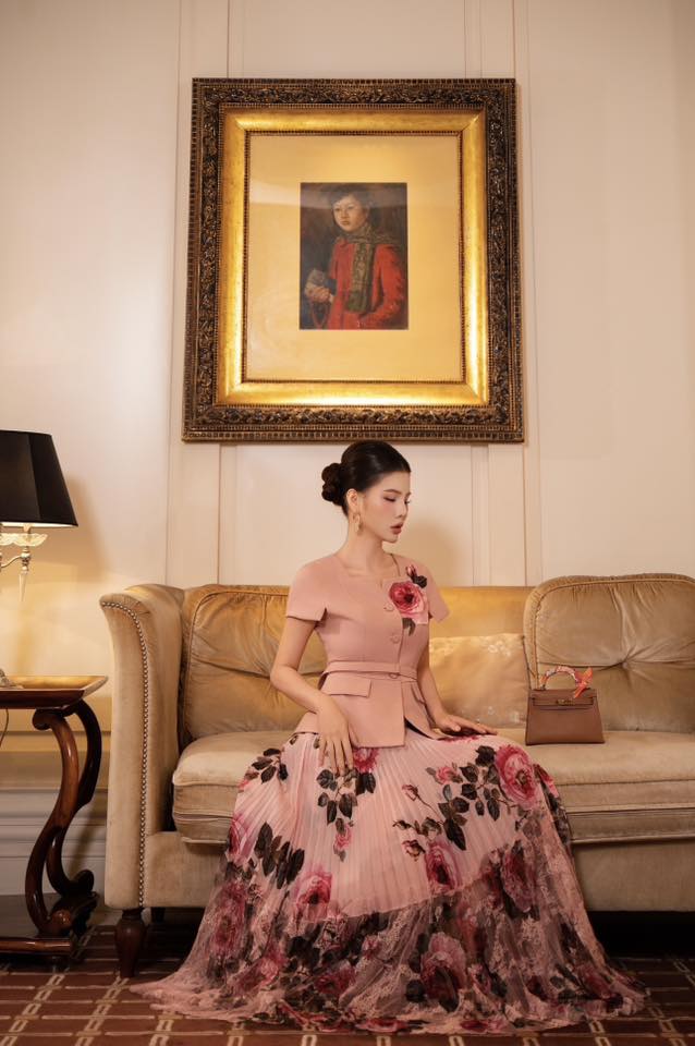 Áo vest công sở cộc tay Juliet Royale 25S1W130202H021 - Ảnh 2