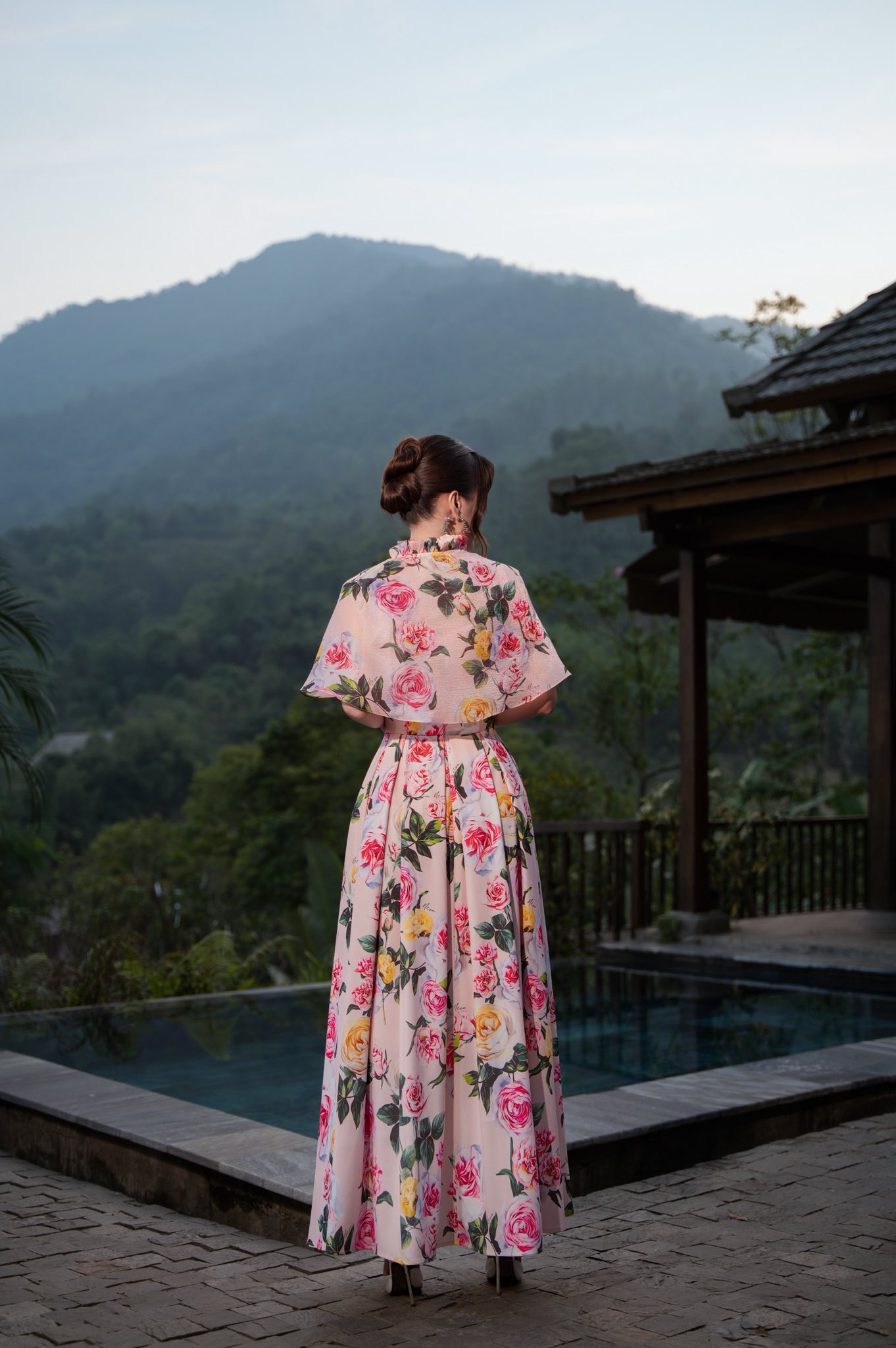 Đầm midi xòe phồng kèm áo khoác mỏng nhẹ Soft Power Neva 26S1W430302H021 - Ảnh 6