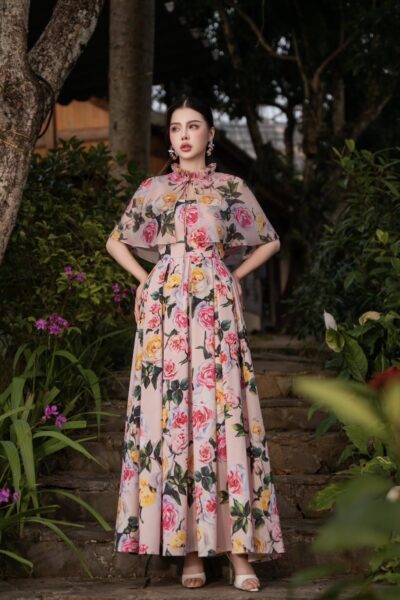 Đầm midi xòe phồng kèm áo khoác mỏng nhẹ Soft Power Neva 26S1W430302H021