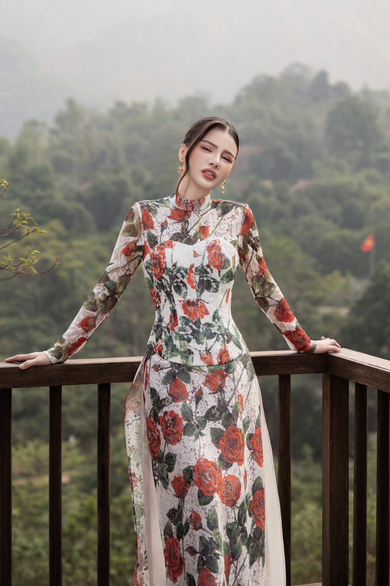 Áo dài phá cách hiện đại với corset cầu kỳ Quiet Neva 25S1W660102H012 - Ảnh 5