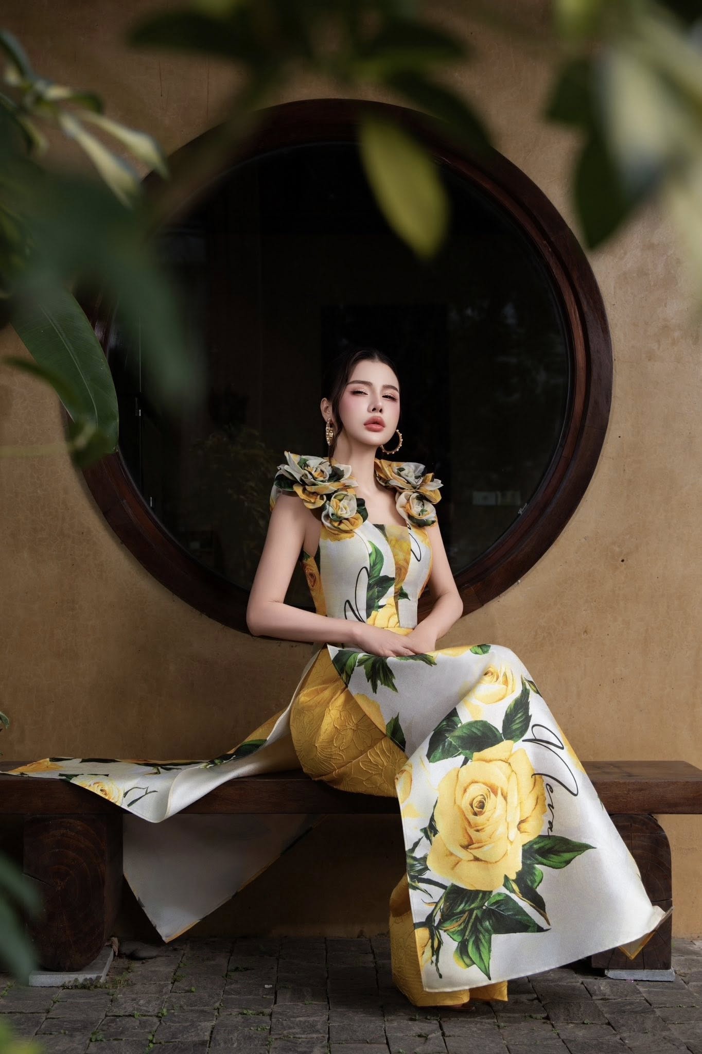 Áo dài cách điệu Essential Neva 25S1W660100H013 - Ảnh 6