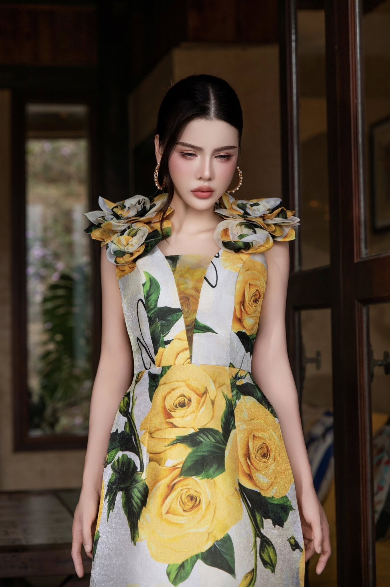 Áo dài cách điệu Essential Neva 25S1W660100H013 - Ảnh 5