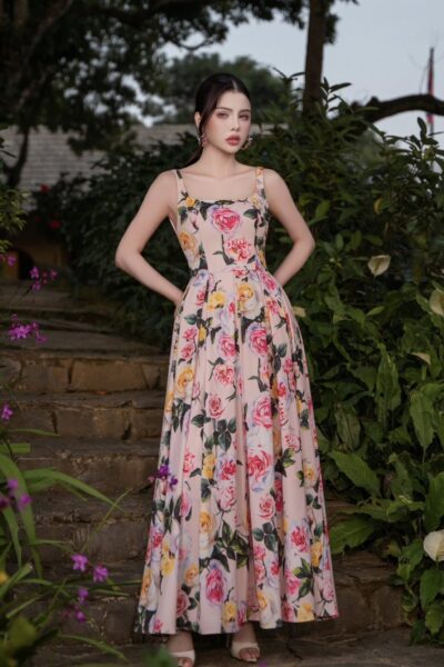 Alternative view of Đầm midi xòe phồng kèm áo khoác mỏng nhẹ Soft Power Neva 26S1W430302H021