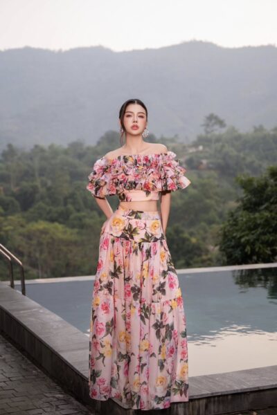 Áo croptop với nhiều tầng bèo trẻ trung Origin Neva 26S1W130303H021