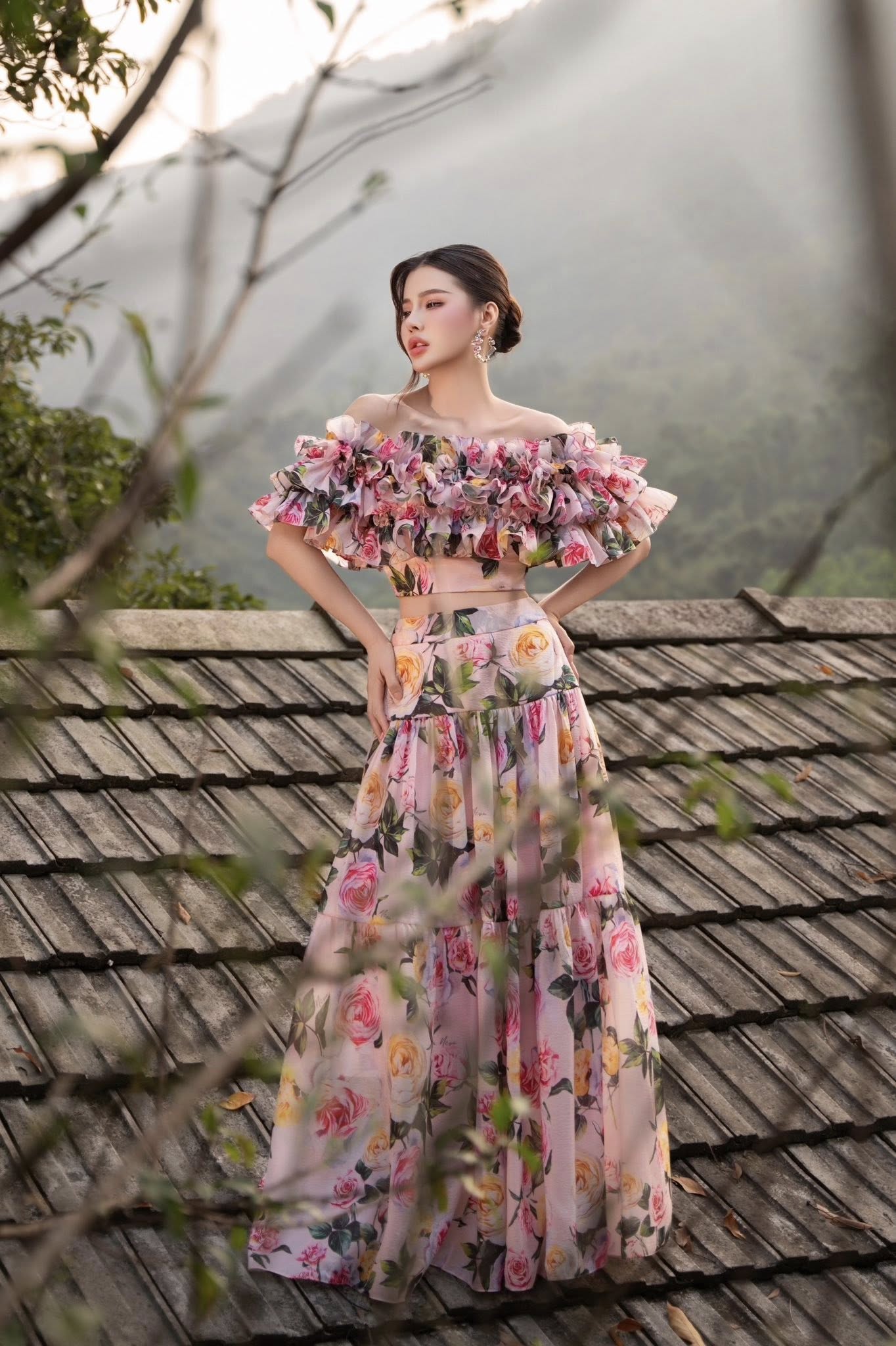 Áo croptop với nhiều tầng bèo trẻ trung Origin Neva 26S1W130303H021 - Ảnh 2