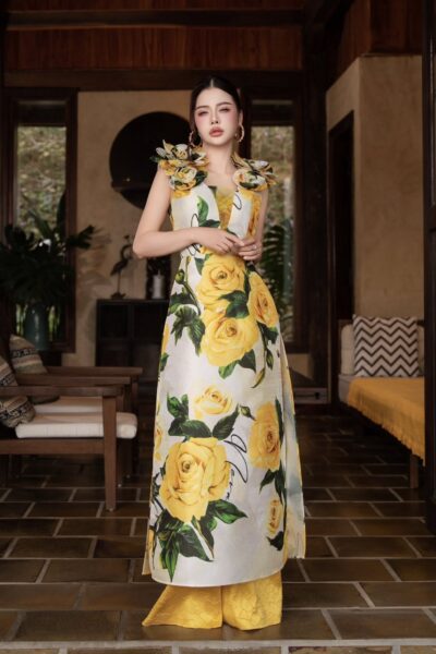 Alternative view of Áo dài cách điệu Essential Neva 25S1W660100H013