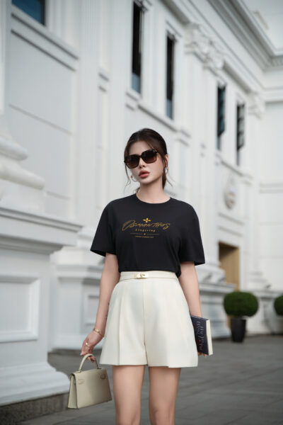 Áo phông classic màu đen 26S1W502002T011